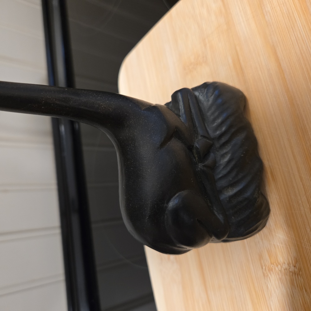 Elegant Black Resin Giraffe - Picture 2 of 4